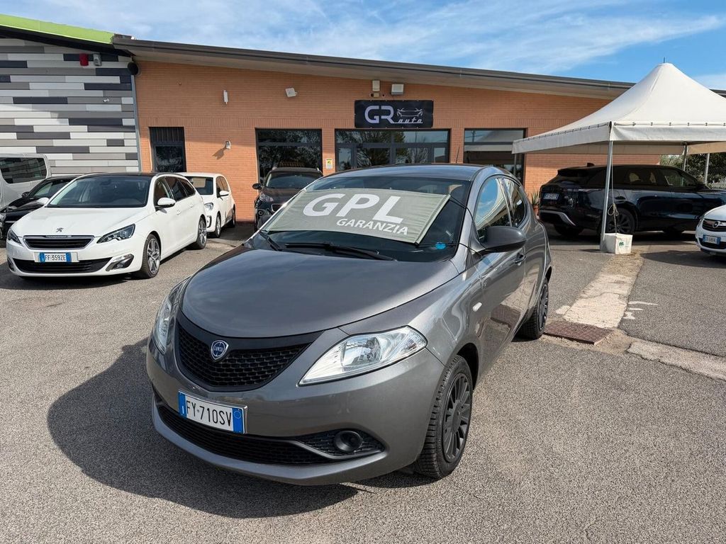 Image of Lancia Ypsilon