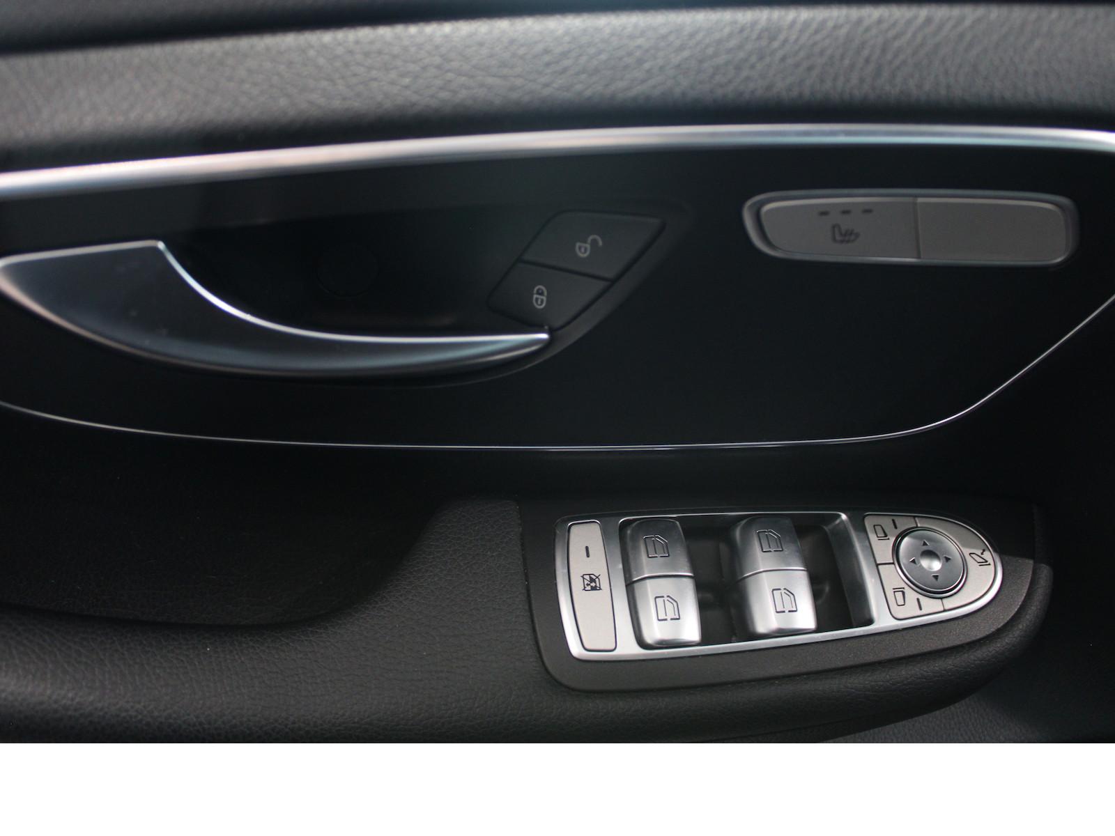 Mercedes-Benz V 250 Avantgarde *PDC*CAM*AHK*SHZ*STAND-HZ*