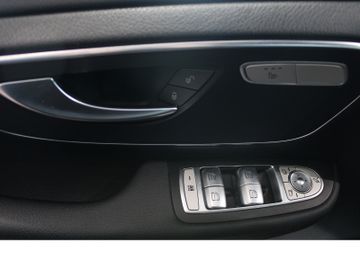 Mercedes V 250 - 8