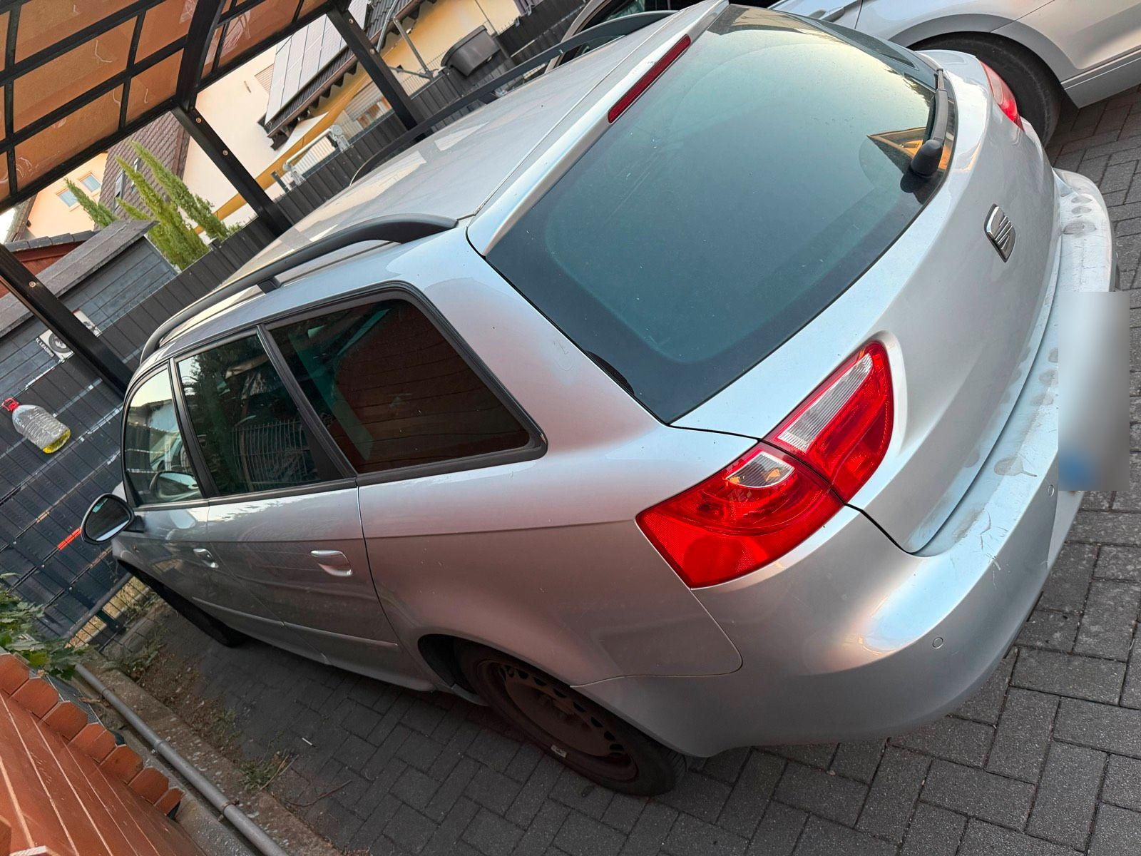 Seat Exeo 2010 — interior