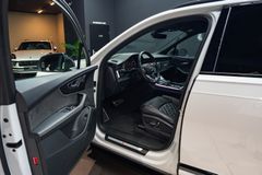 AUDI Q7 50 TDI competition plus*AHK*HU*B&O*PANO*VOLL AUDI Q7 50 TDI competition plus*AHK*HU*B&O*PANO*VOLL