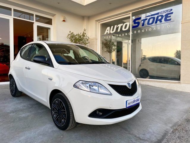 Lancia LANCIA Ypsilon 1.0 FireFly 5 porte S&S Hybrid Ec