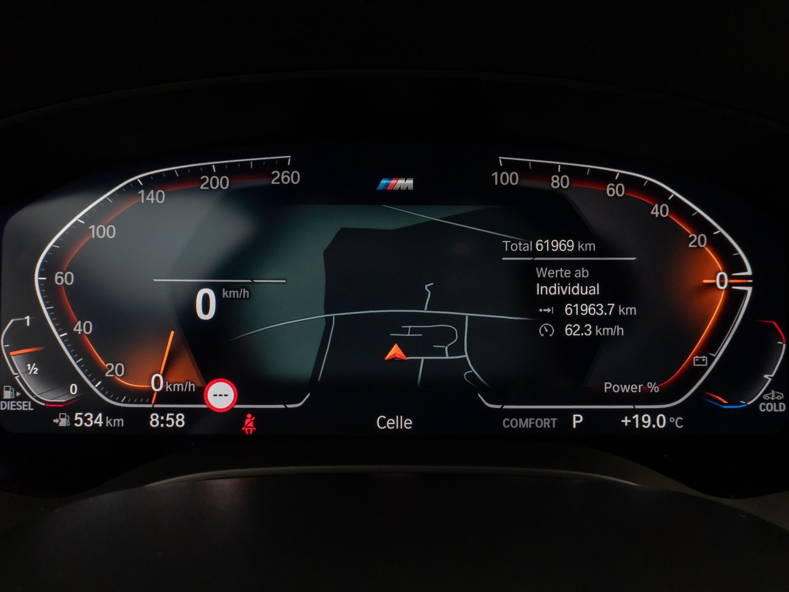 Fahrzeugabbildung BMW 530d xD M Sport Pro Kamera Laser HUD HiFi DAB