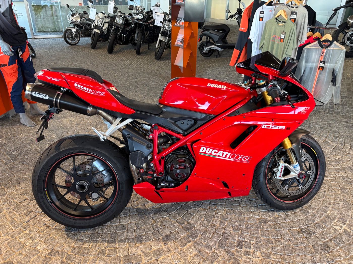 Fahrzeugabbildung Ducati 1098 S Supersport ARROW