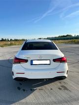 Mercedes-Benz A250e/Limosin/AMG Line+Styling Sondermodell/Pano - Mercedes-Benz A 250 in Hamburg