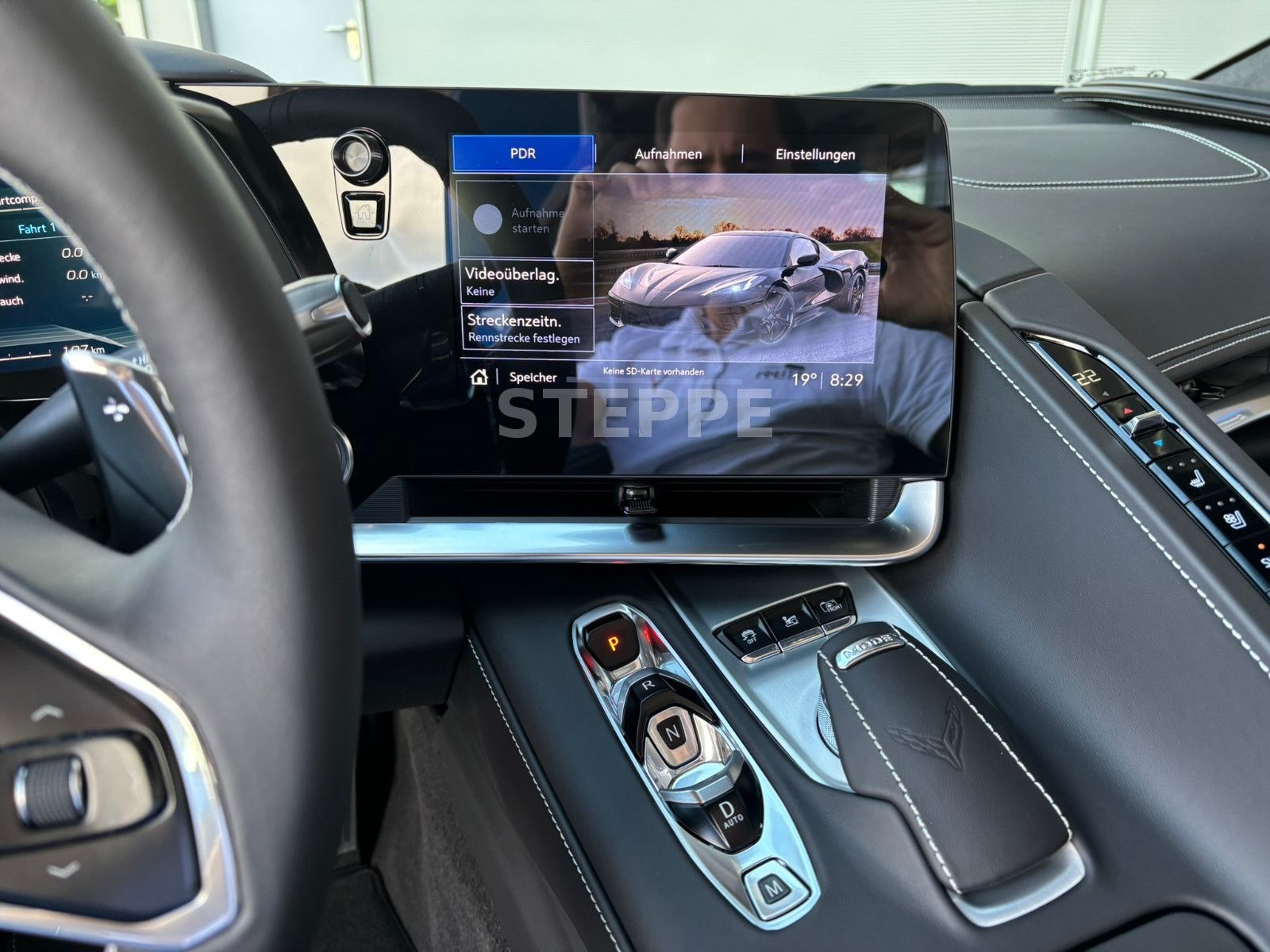 Corvette C8 Stingray Convertible 3LT Europamodell STEPPE