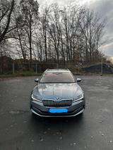 Skoda Superb 2.0 TDI SCR 140kW DSG PREMIUM EDIT CO... - Skoda Superb: 140
