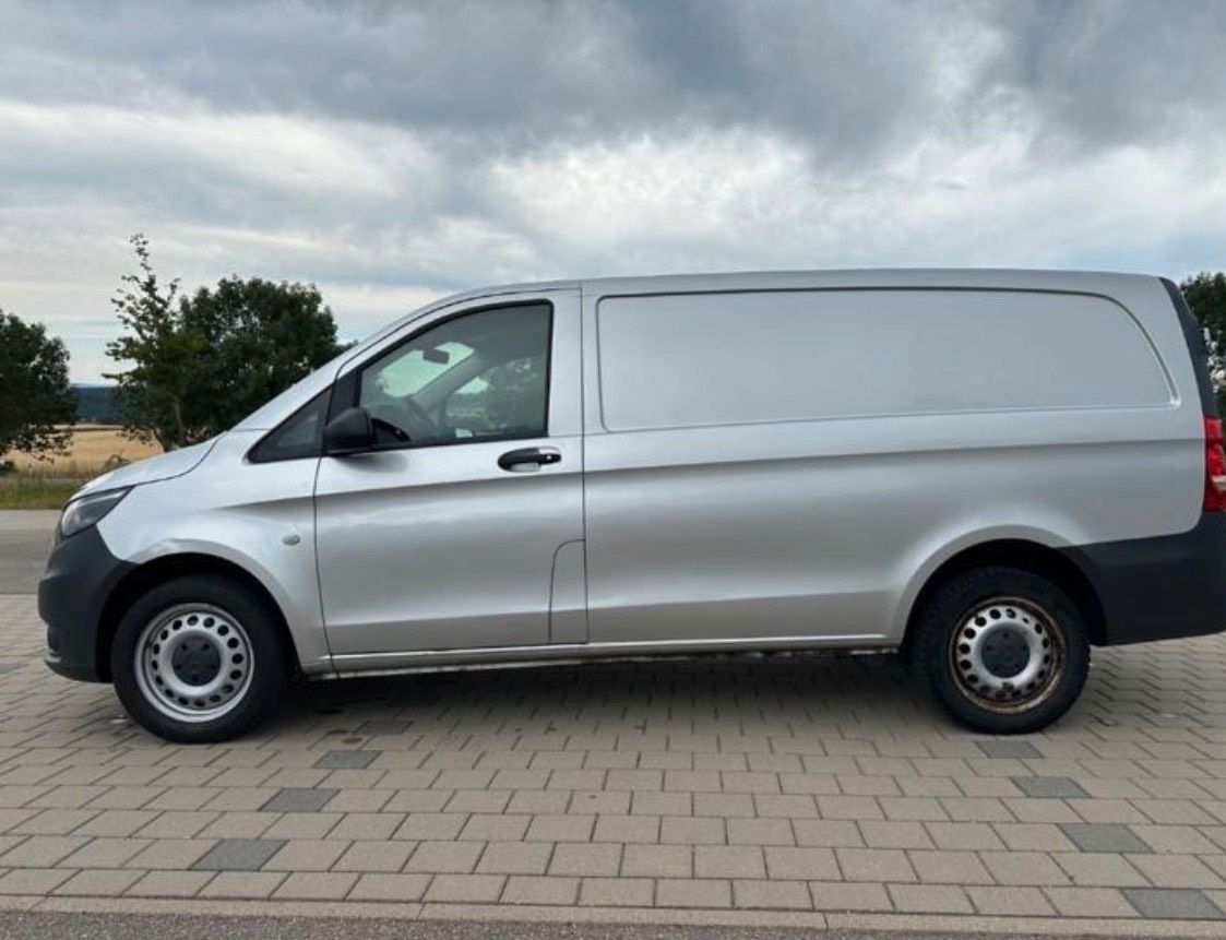 MERCEDES-BENZ Vito