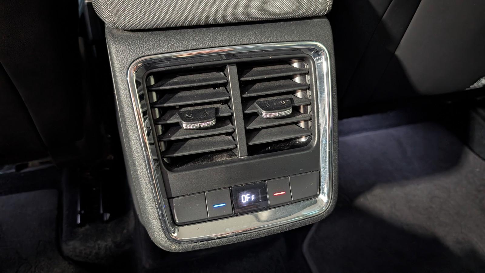 Skoda Enyaq 80 Loft ACC*LANE*SIDE*KAM*KESSY*W-PUMPE