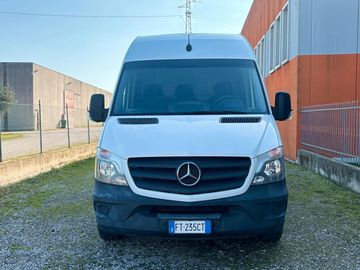 Mercedes Sprinter - 2