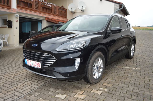 Ford Kuga 2.5 Duratec PHEV Titanium X CVT