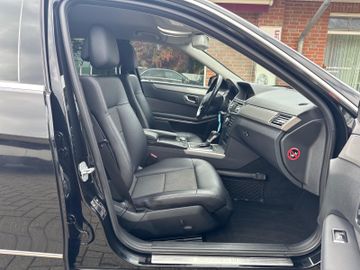 Mercedes E 250 - 10