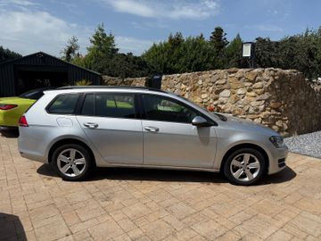 Volkswagen Golf - 5
