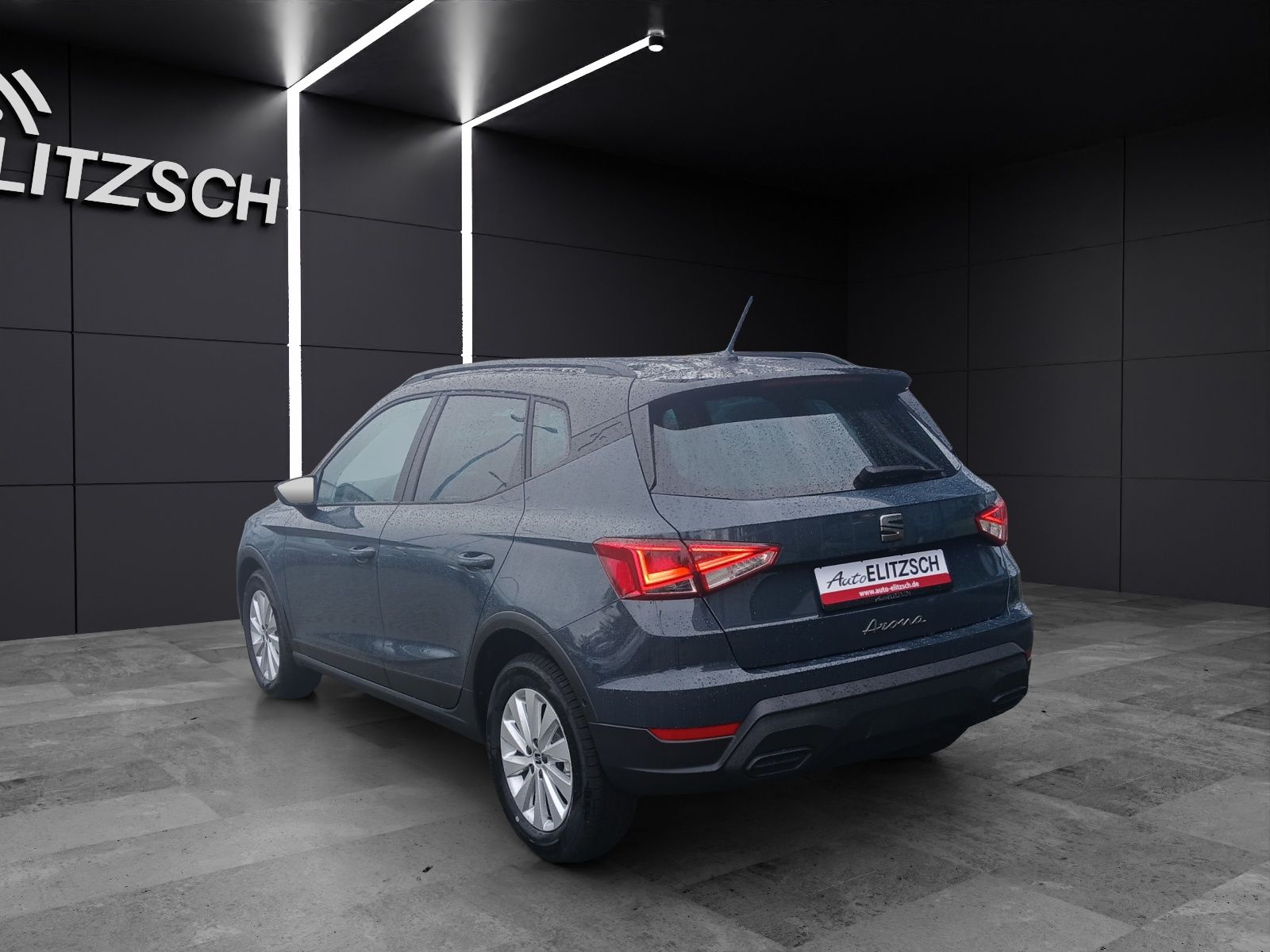 Fahrzeugabbildung SEAT Arona TSI Style LED Navi VC ACC RFK SH LM