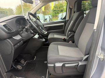 Opel VIVARO DOKA
