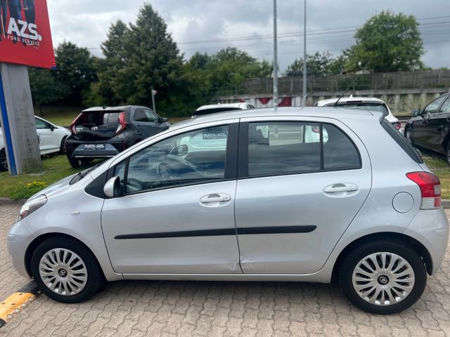 Toyota Yaris  Life