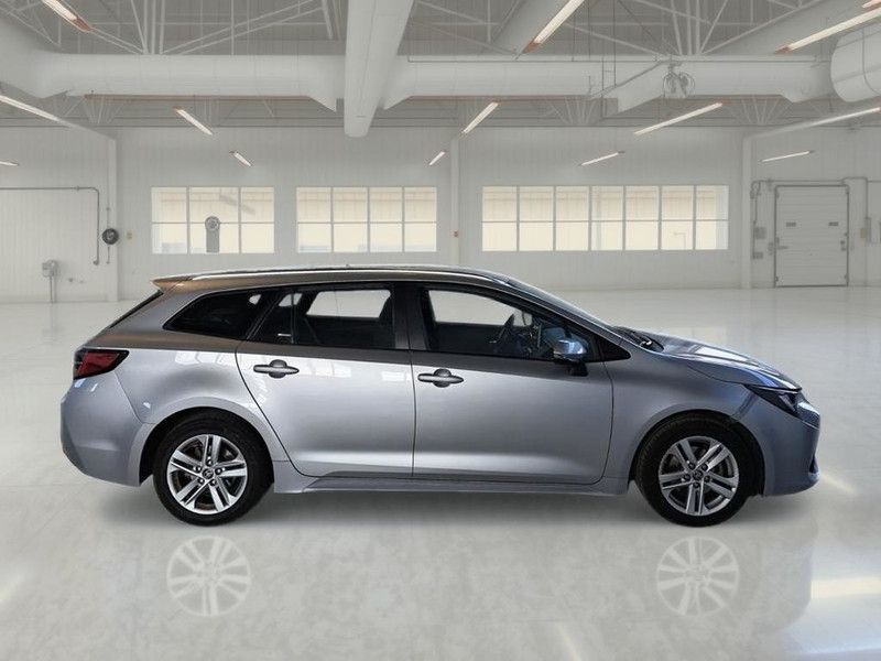 Toyota TOYOTA COROLLA TS 1.8 HYBRID BUSINESS AUTO STATI imagem 3