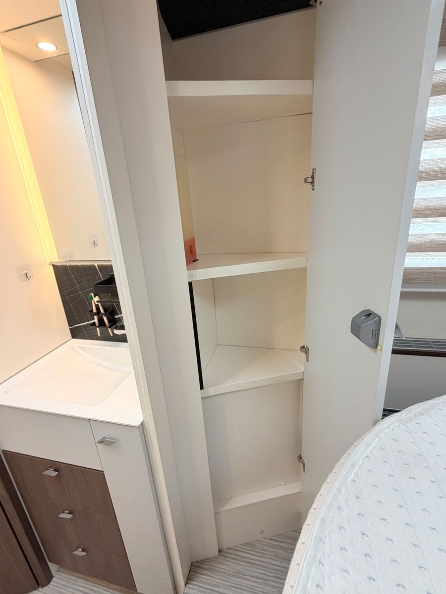 Fahrzeugabbildung Bürstner Elegance I 920 G