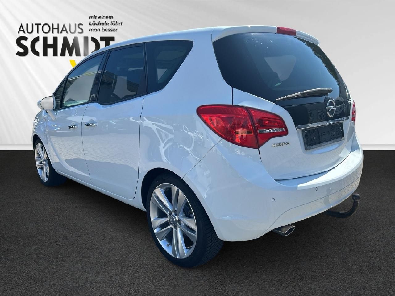 Fahrzeugabbildung Opel Meriva B Innovation, AHK, Panoramadach