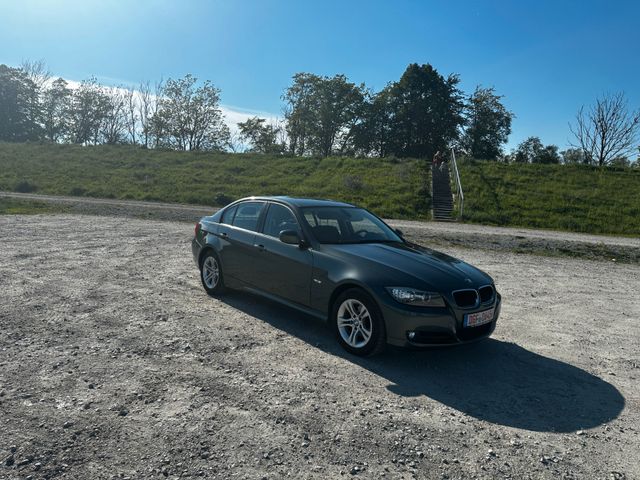 BMW 318i-1.Hand-Xenon-Pdc-Shz-Tempomat-Schalter