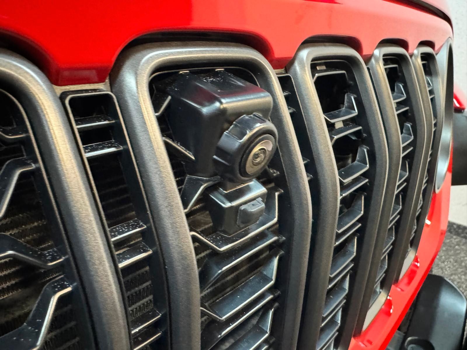 Fahrzeugabbildung Jeep RUBICON 392-6.4L HEMI V8-RECON 35"-STEEL BUMPER