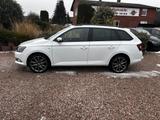 Skoda Fabia Combi 1.0 TSI DSG Drive *Klimatr,SHZ,Navi* - Skoda Fabia: Weiß, Combi