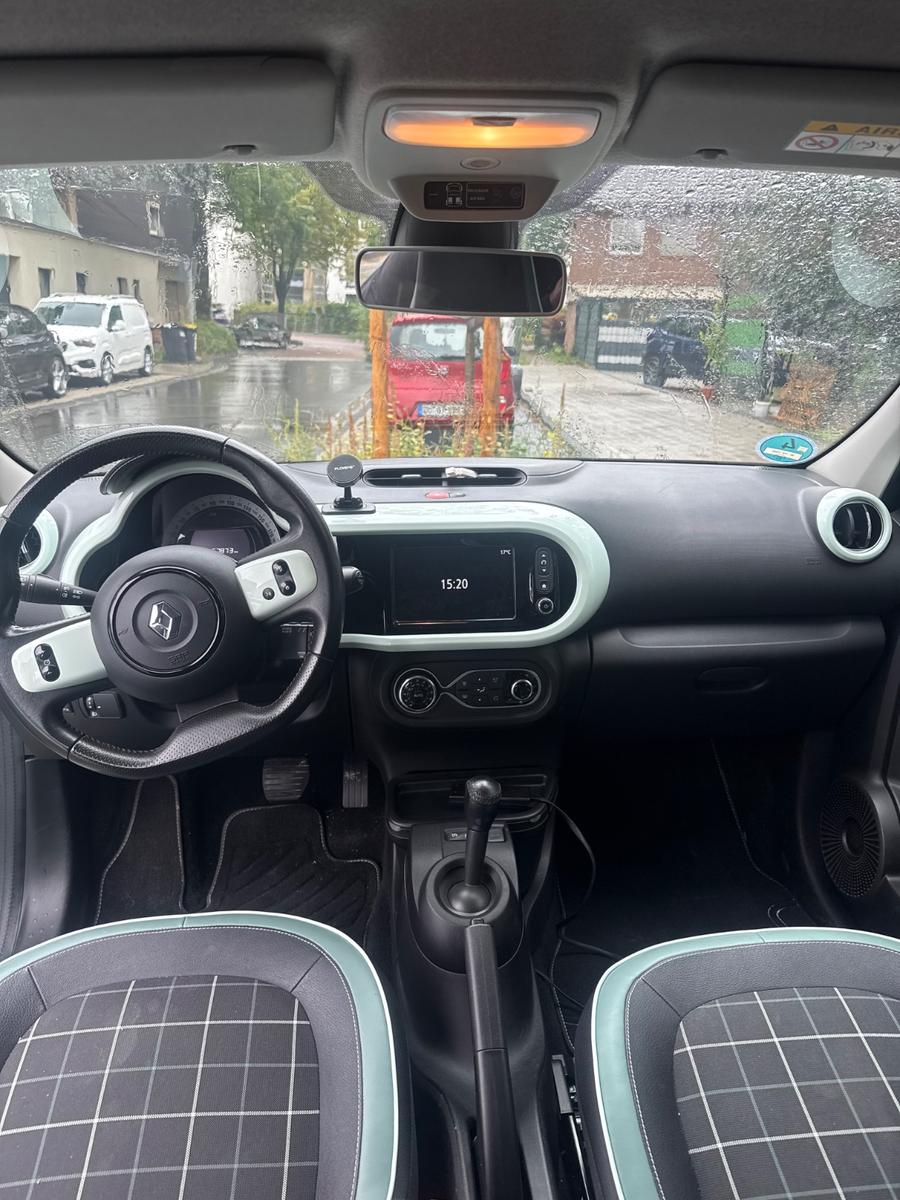 Renault Twingo ENERGY TCe 90 EDC La Parisienne La Pa...