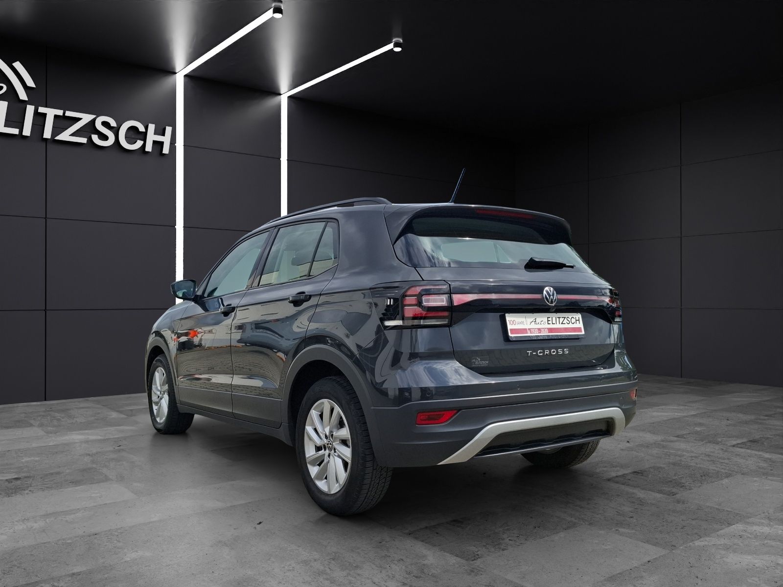 Fahrzeugabbildung Volkswagen T-Cross TSI Life DSG Klima RFK SH LM