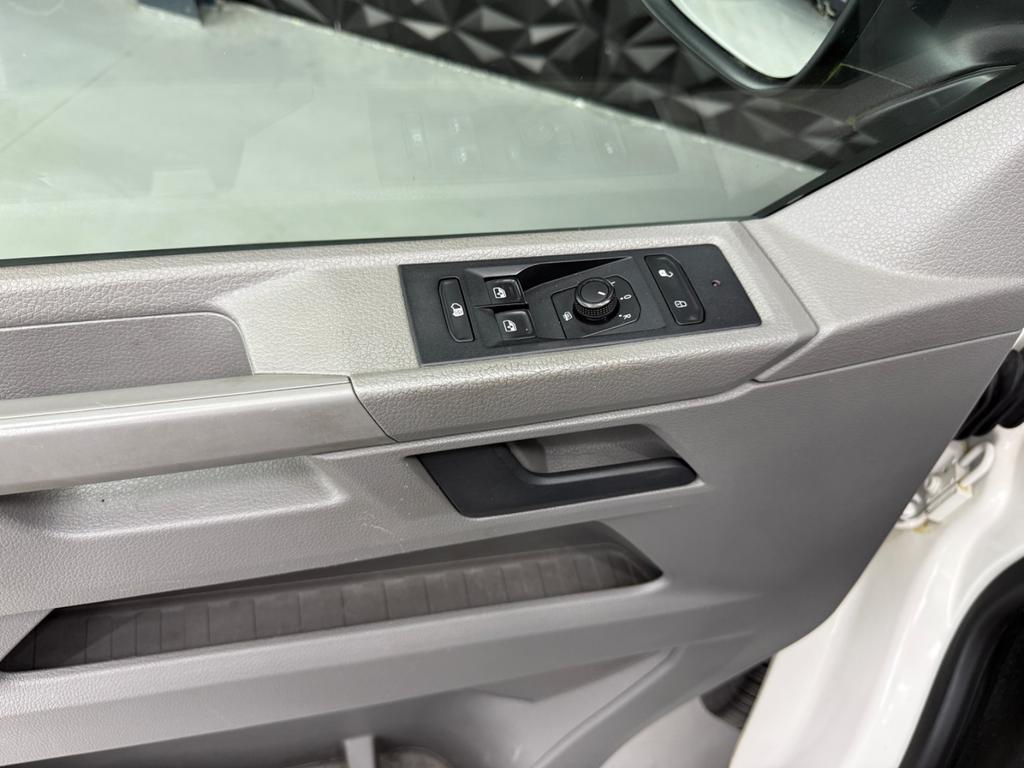 Volkswagen T6 Transporter 2.0 TDI, Foto 22 von 40