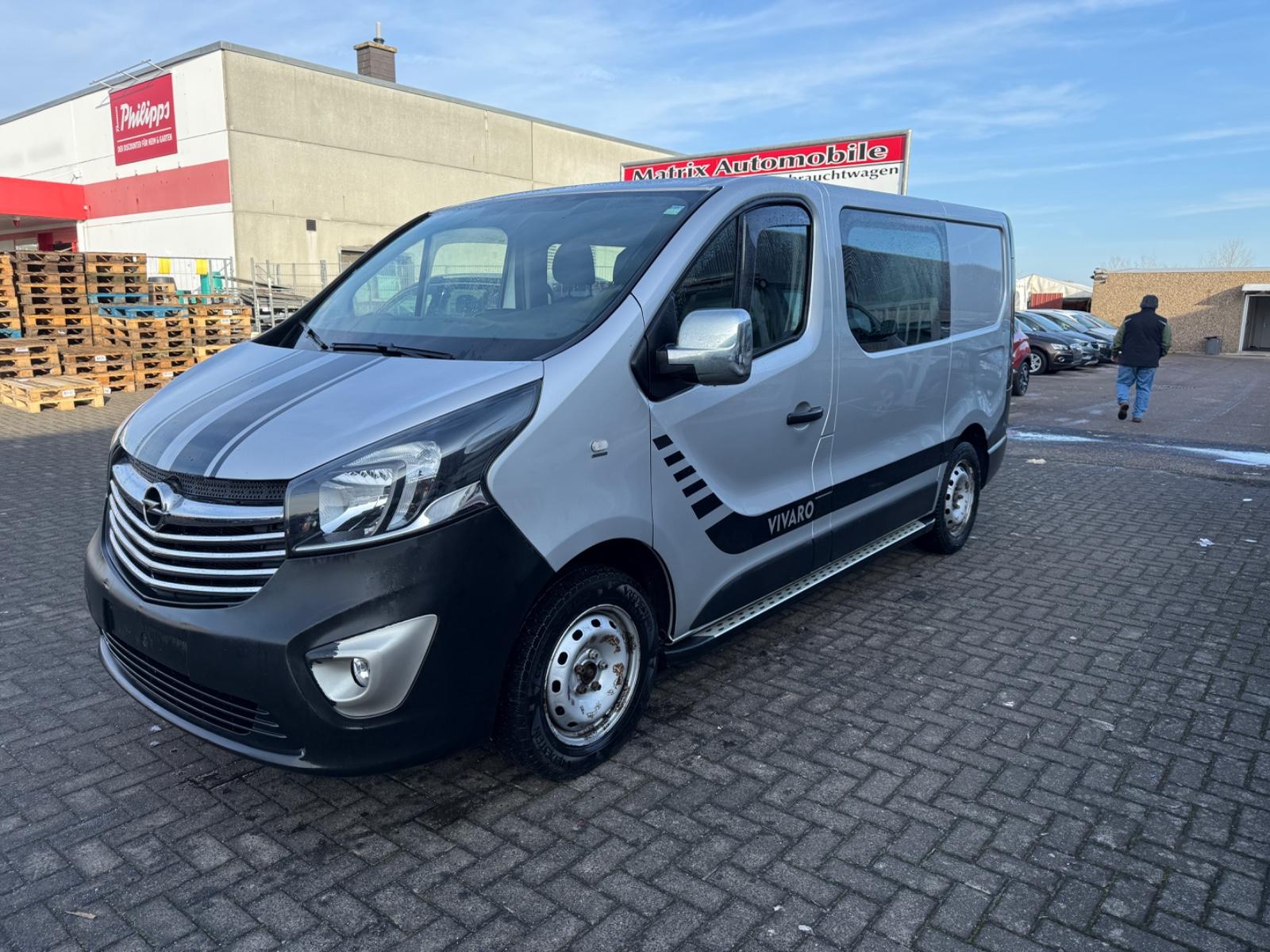 Opel Vivaro B Kasten L1H1 2,7t  Doppelk,6Sitzer,Klima
