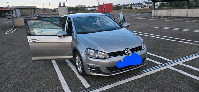 VW Golf
