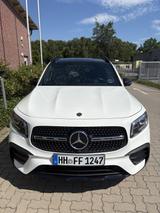 Mercedes-Benz GLB 250 4MATIC DCT*AMG*BURM*KEYLESS*PANO*CARBON* - Mercedes-Benz GLB-Klasse von privat