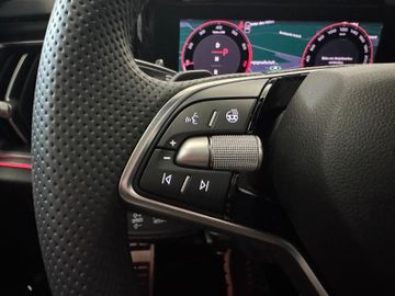 Skoda Kodiaq 1.5 TSI Sportline AHK+Panodach+Matrix