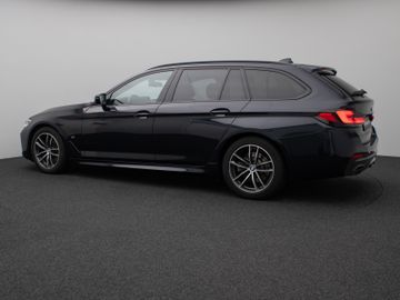 Fahrzeugabbildung BMW 520d M Sport Kamera DAB HiFi M Sportfahrwerk LED