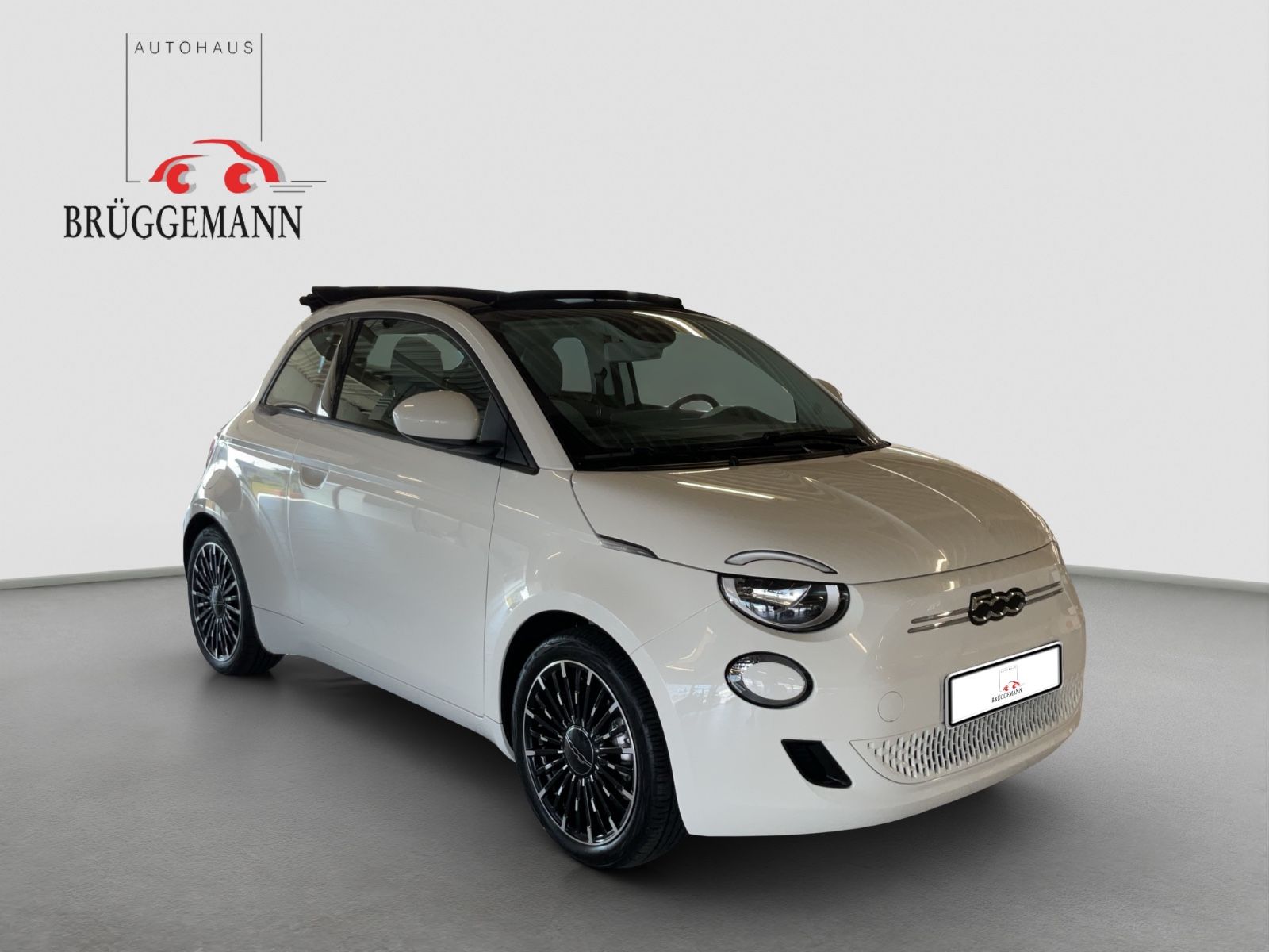 Fahrzeugabbildung Fiat 500e Cabriolet Icon