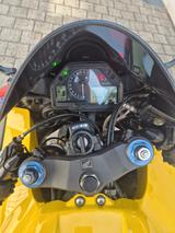 Honda CBR600RR - HONDA 2005 CBR 600 RR