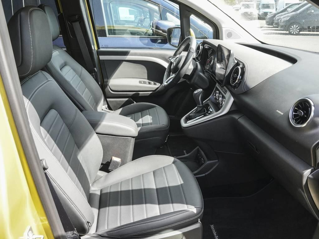 Mercedes-Benz T 180d Progressive MBUX LED Kamera KEYLESS-GO 7G