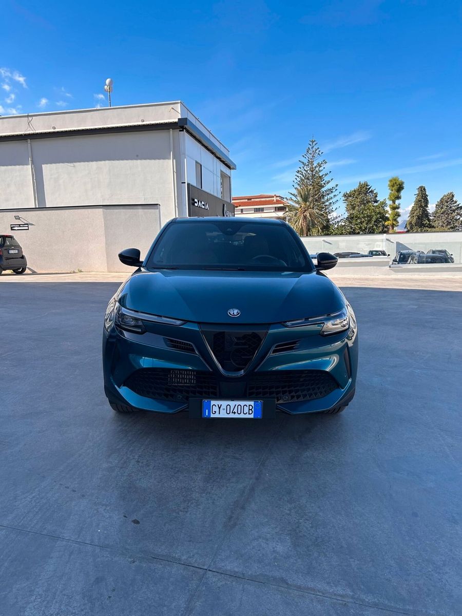 Other Alfa Romeo Junior 1.2 145 CV Hybrid eDCT6 Specia imagem 2