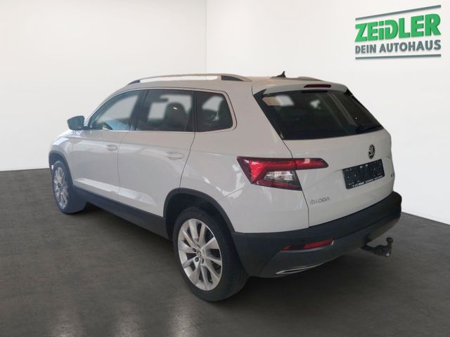 Skoda Karoq 1.5 TSI DSG Style *AHK*Leder*LED*Navi*PDC