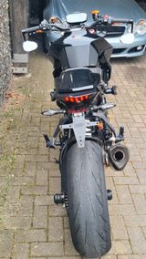 KTM 1290 Super Duke R - KTM R DUKE