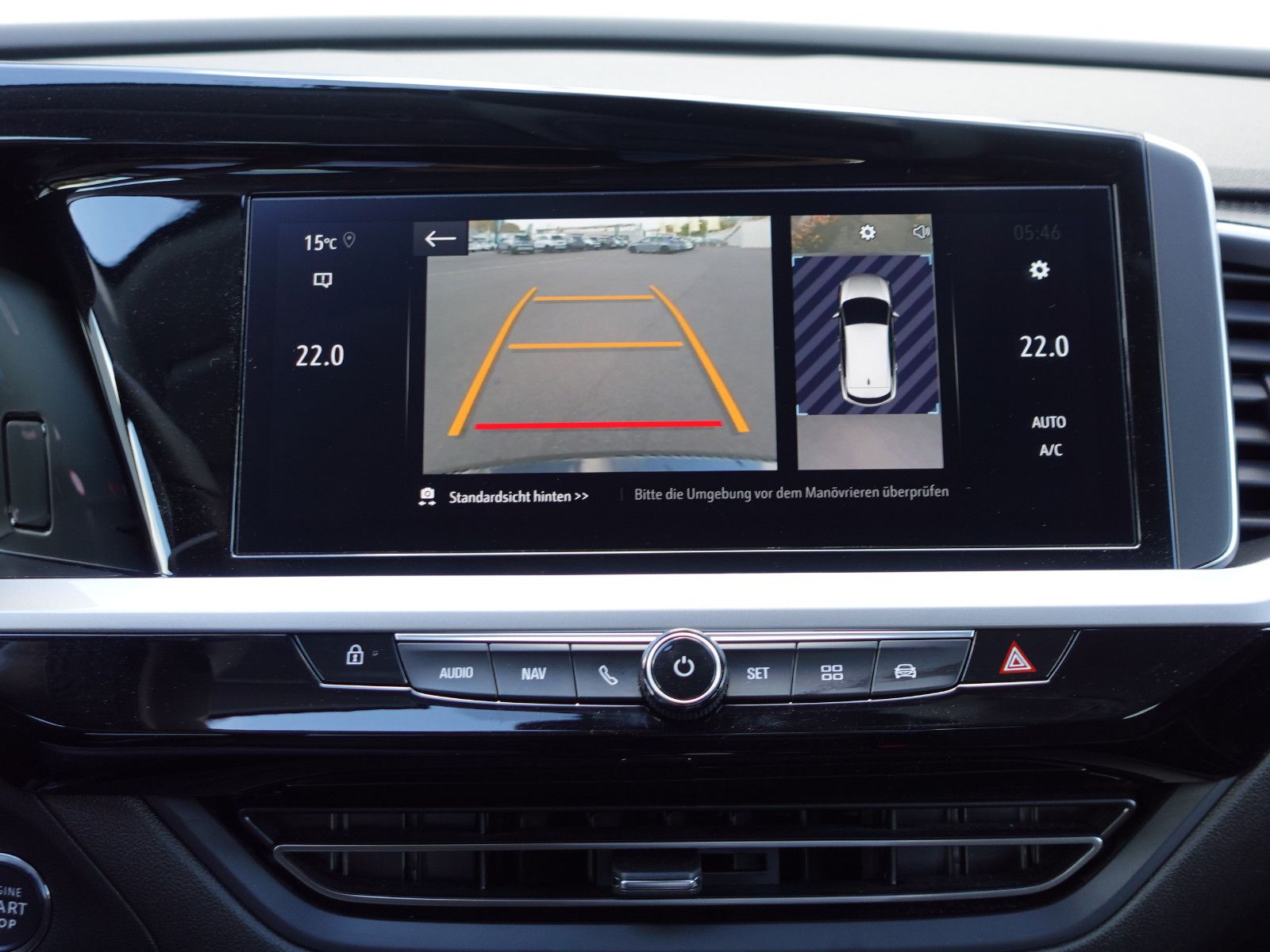 Fahrzeugabbildung Opel Grandland 1.2T AUTOMATIK,Navi,MatrixLED,Sitzhzg