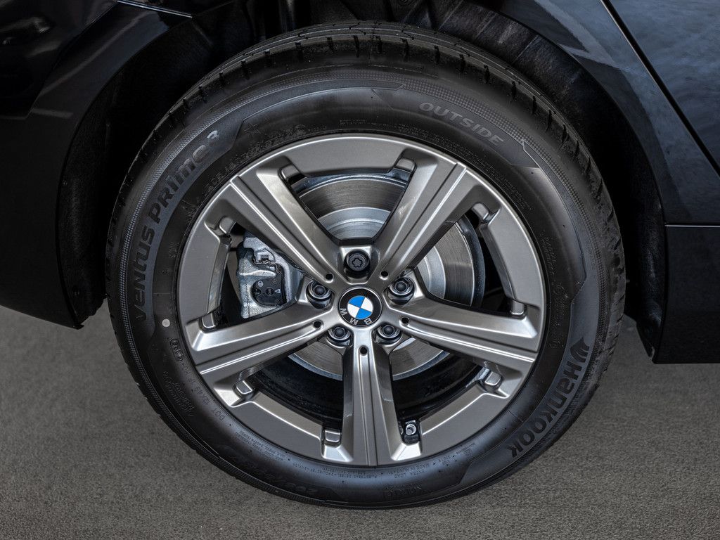 BMW 225 Active Tourer - Bild 10