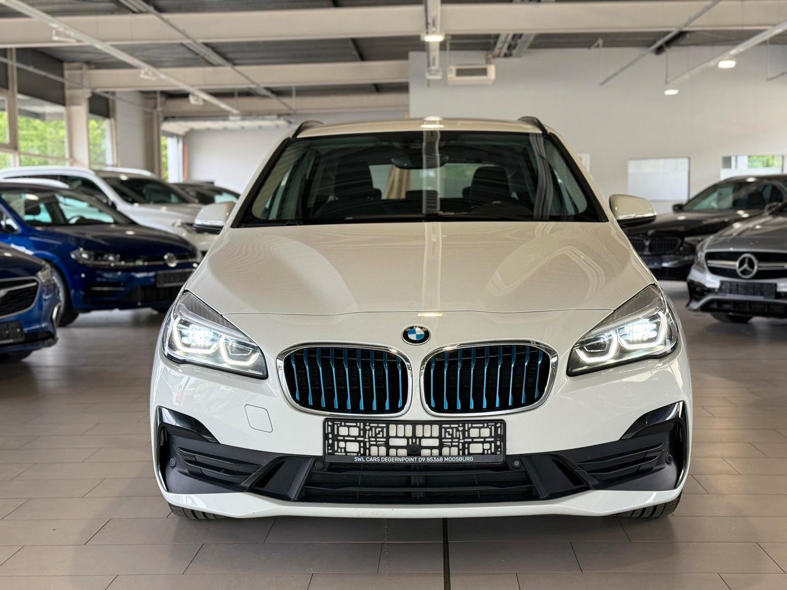 BMW 225 xe Active Tourer Aut. LED NAVI