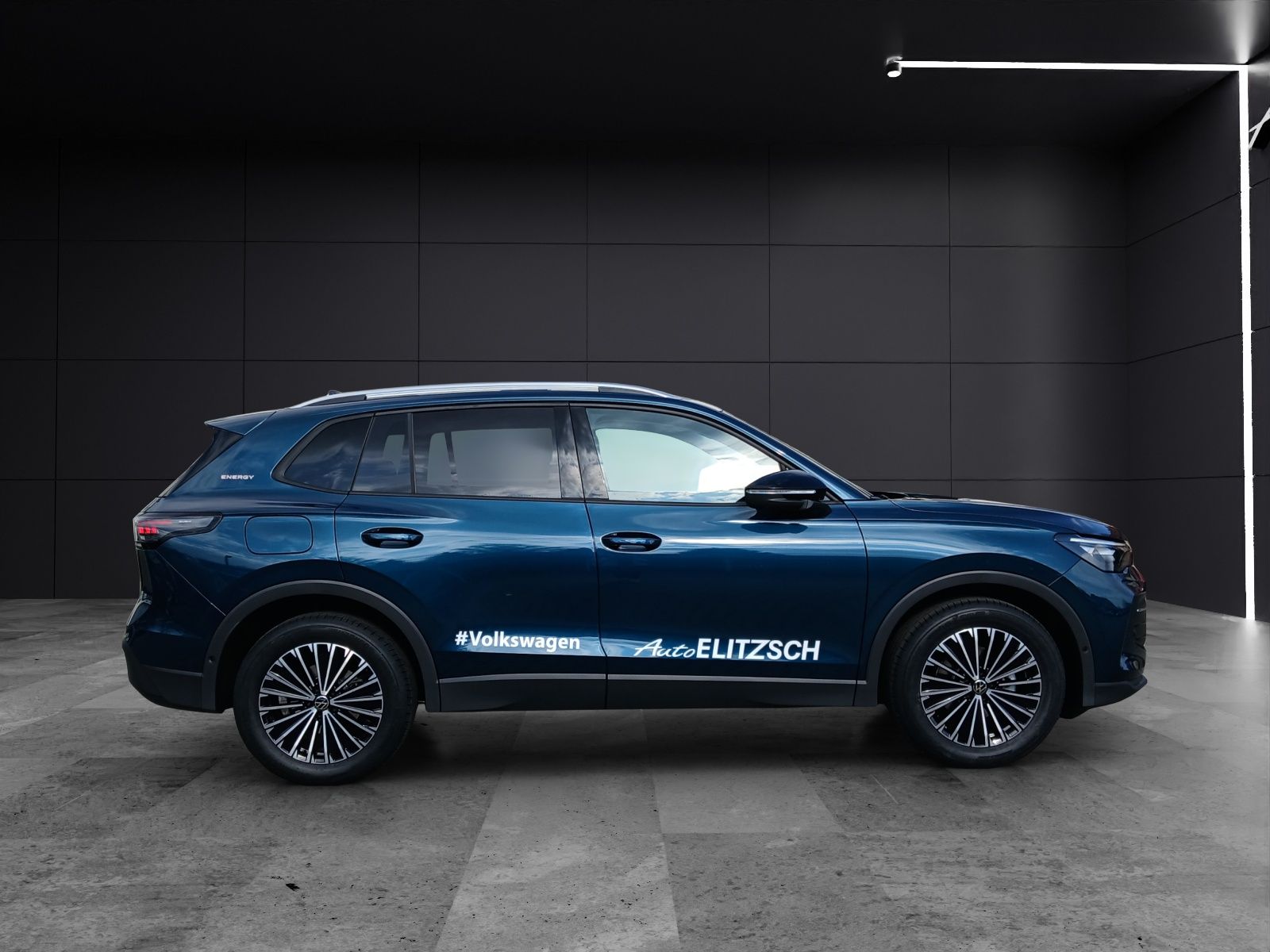 Fahrzeugabbildung Volkswagen Tiguan Energy eTSI DSG IQ.Light ACC AHK SH LRHzg