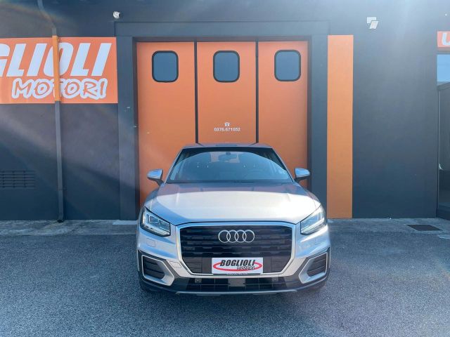 AUDI Audi Q2 30 TDI Business