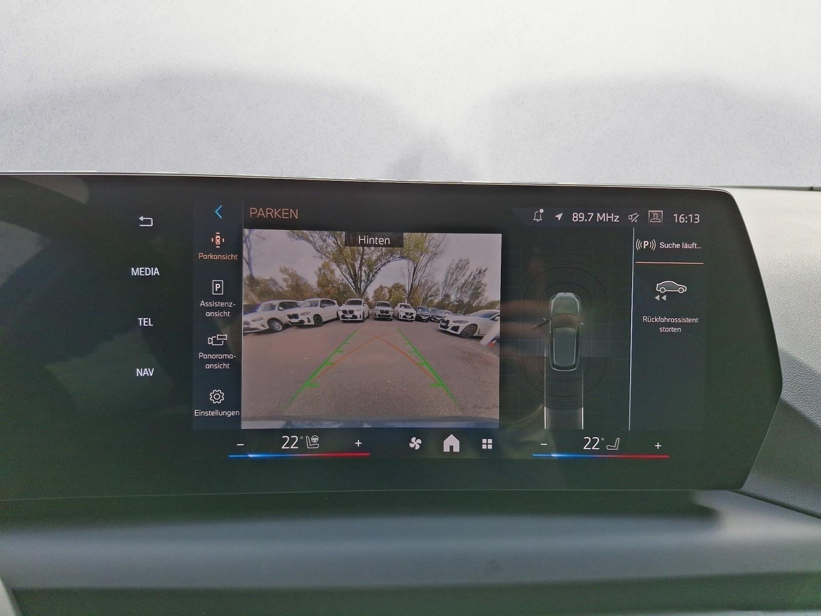 BMW 1 Series Steptronic Navi DSG Bluetooth PDC Kurvenlich, миниатюра 18