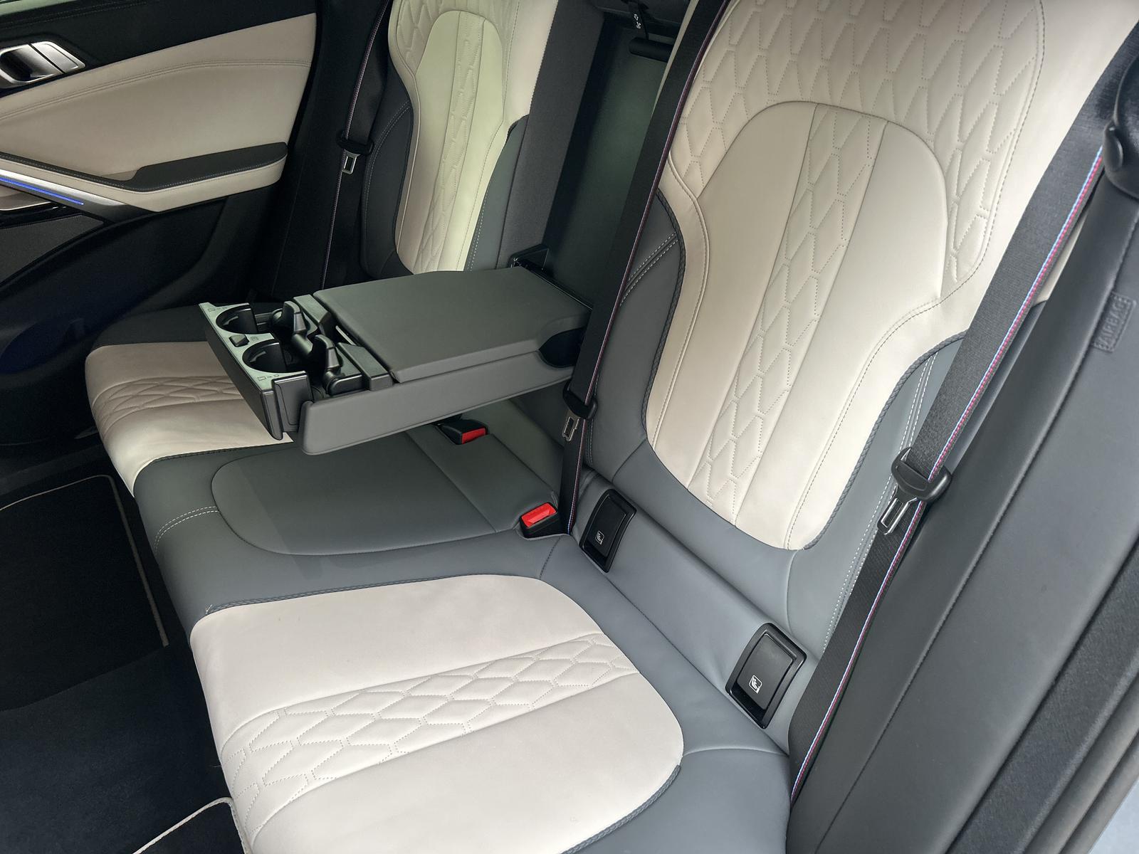 BMW X6 M60i xDrive *Frozen Pure Grey*|AHK|Head-Up|PA