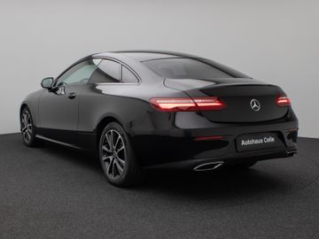 Fahrzeugabbildung Mercedes-Benz E 200 Coupé 9G-Tronic Burmester Kamera DAB Sport