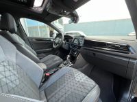VW T-Roc 2.0 TSI OPF DSG 4M R-Line NAV PANO MATRIX bei Autohaus Landmann & Maier OHG