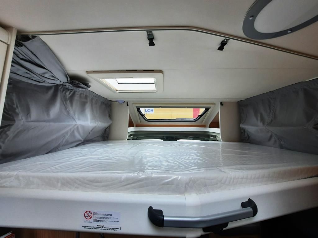 Fahrzeugabbildung Sunlight T 67S Adventure Edition Verfüg./Sparen Sie 4.411